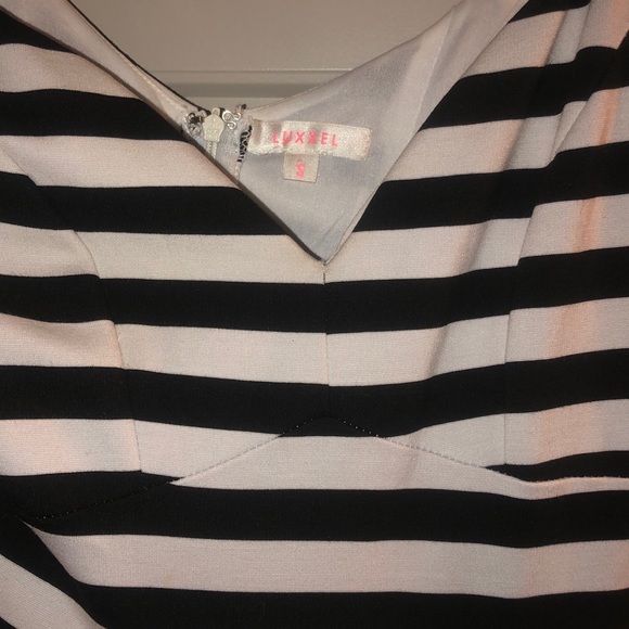 Dress - Picture 3 of 5